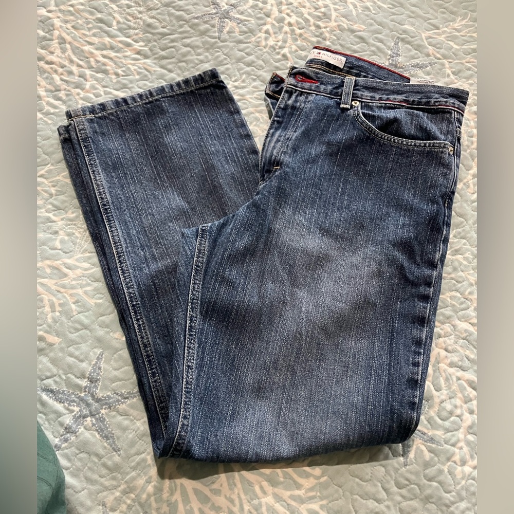 Tommy Hilfiger woman size 14 100% cotton jeans